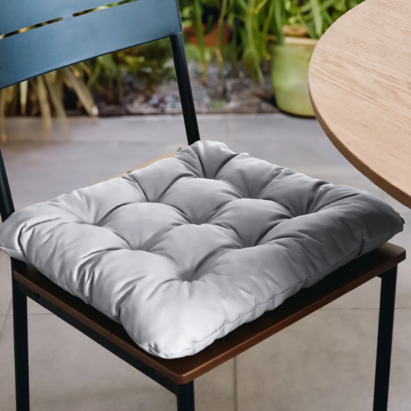 Lot de 4 galettes capitonnées pour chaise - Gris clair