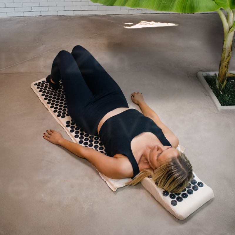 Tapis et coussin d'acupression - 130 x 50 cm - Gris et noir