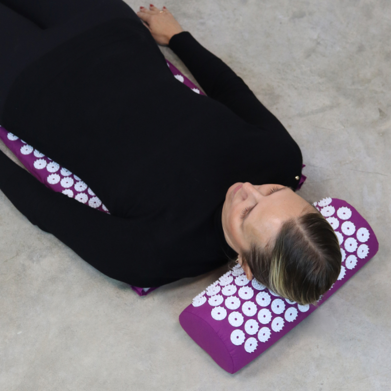 Tapis et coussin d'acupression 67 x 42 cm - Prune