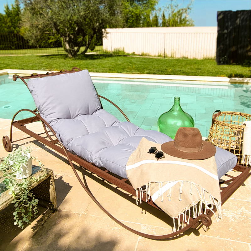 Coussin pour bain de soleil capitonné - 185 x 60 cm - Gris clair